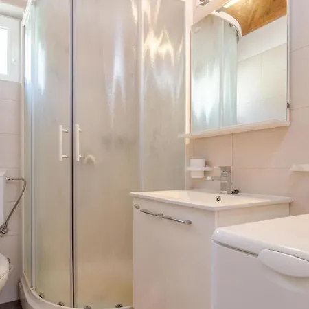 Ferienhaus Fur 5 Personen Ca 120 Qm In Viganj, Dalmatien Suddalmatien * Viganj