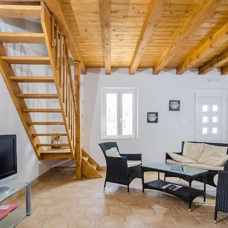 Ferienhaus Fur 5 Personen Ca 120 Qm In Viganj, Dalmatien Suddalmatien Holiday home *